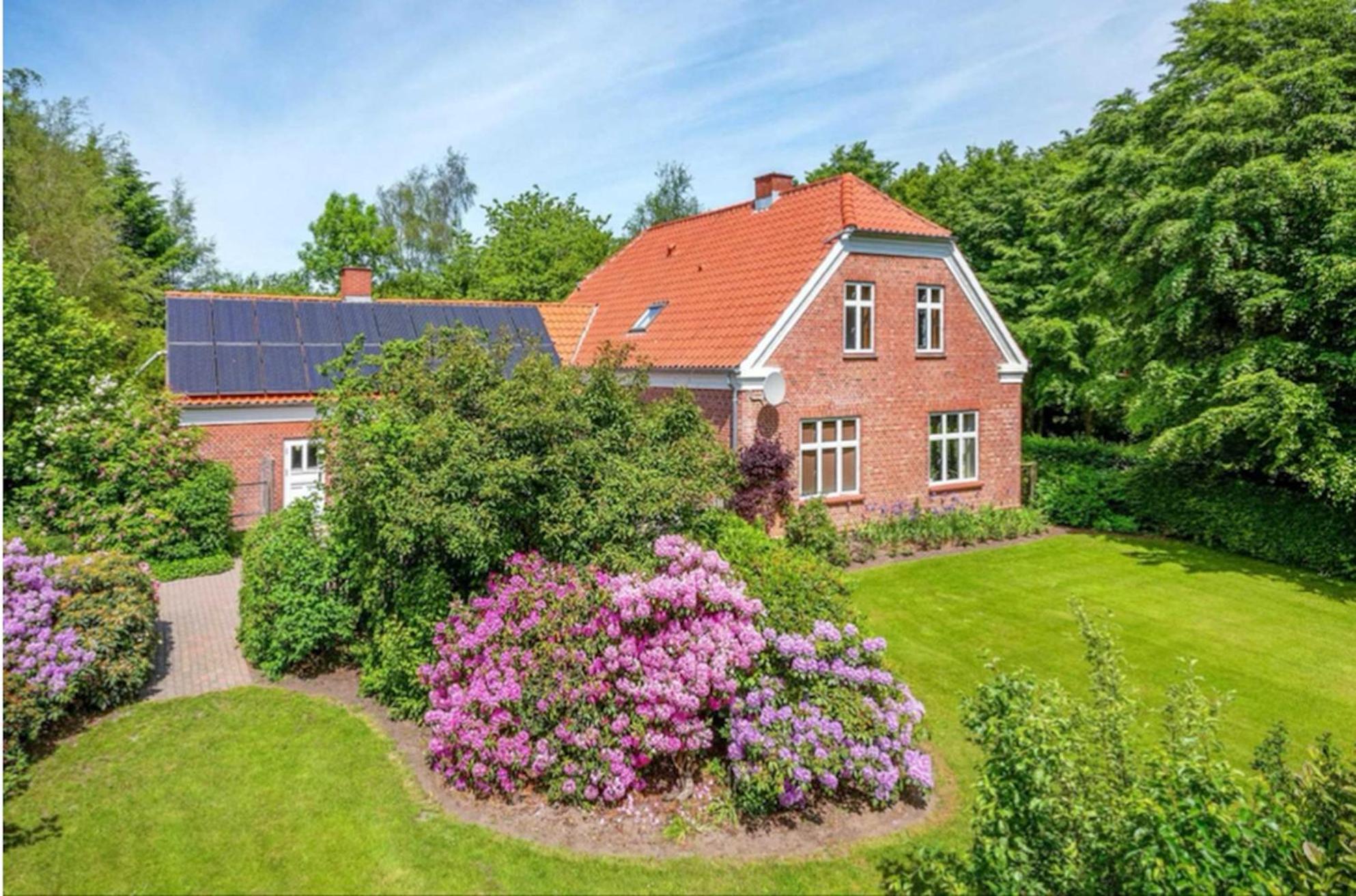Awesome Foersum Lägenhet Tarm Exteriör bild